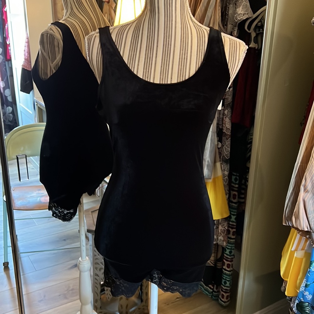 🔥1 hour sale. Victoria’s Secret, black shorts romper, lace on bottom